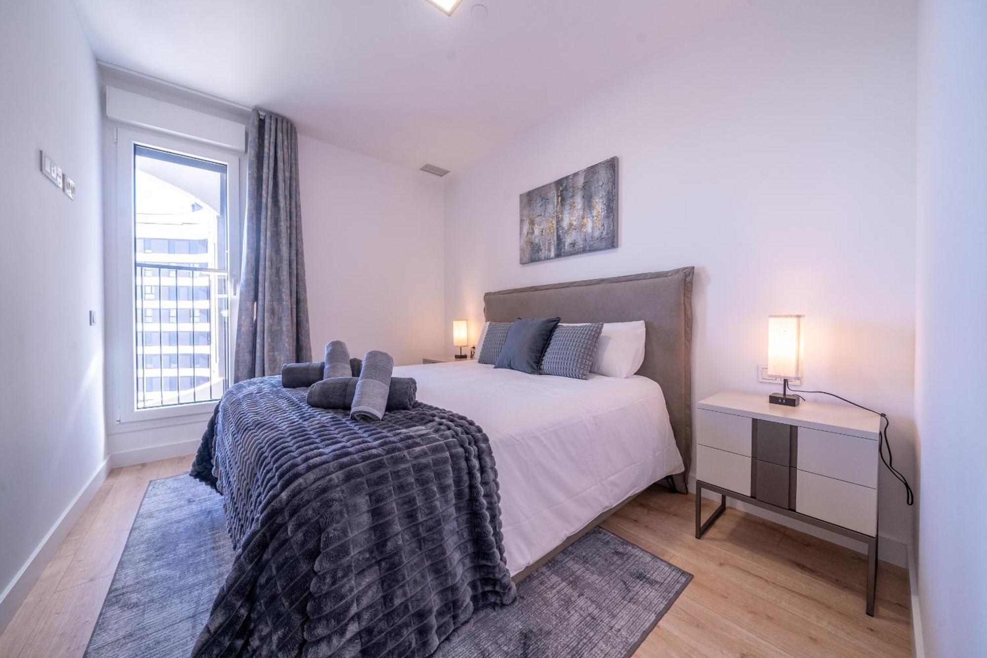 Xpce Urban 15 Skyline - Parking Free *